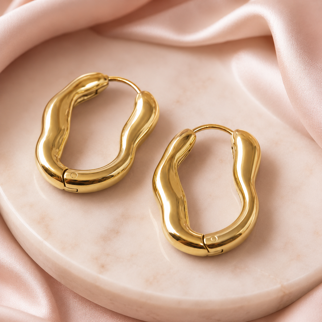 Sculpted Gold Hoop Earrings 2